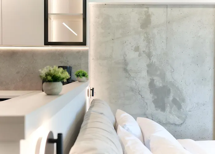 Designer - Rooftop - Sea View - Arcadia 200m Odessa